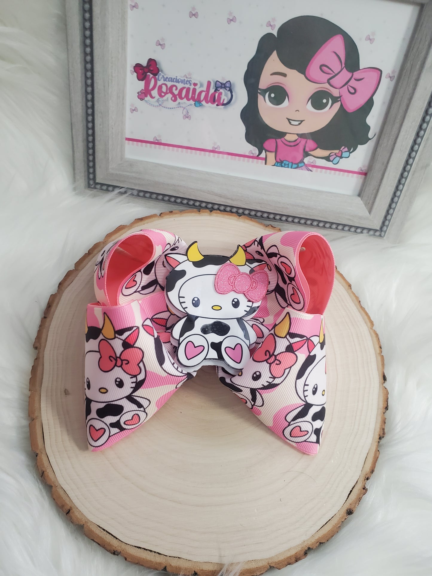 Gatita vestida de vaquita