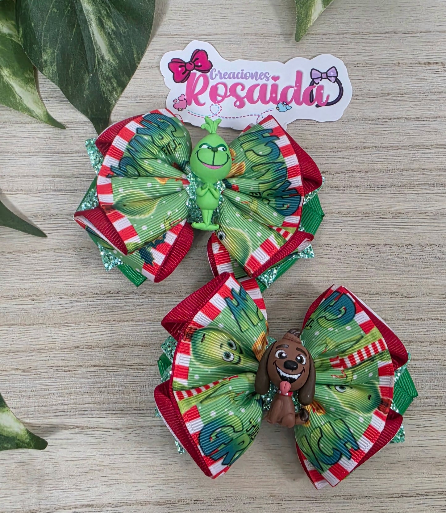 Paresitos Perrito y muñeco verde