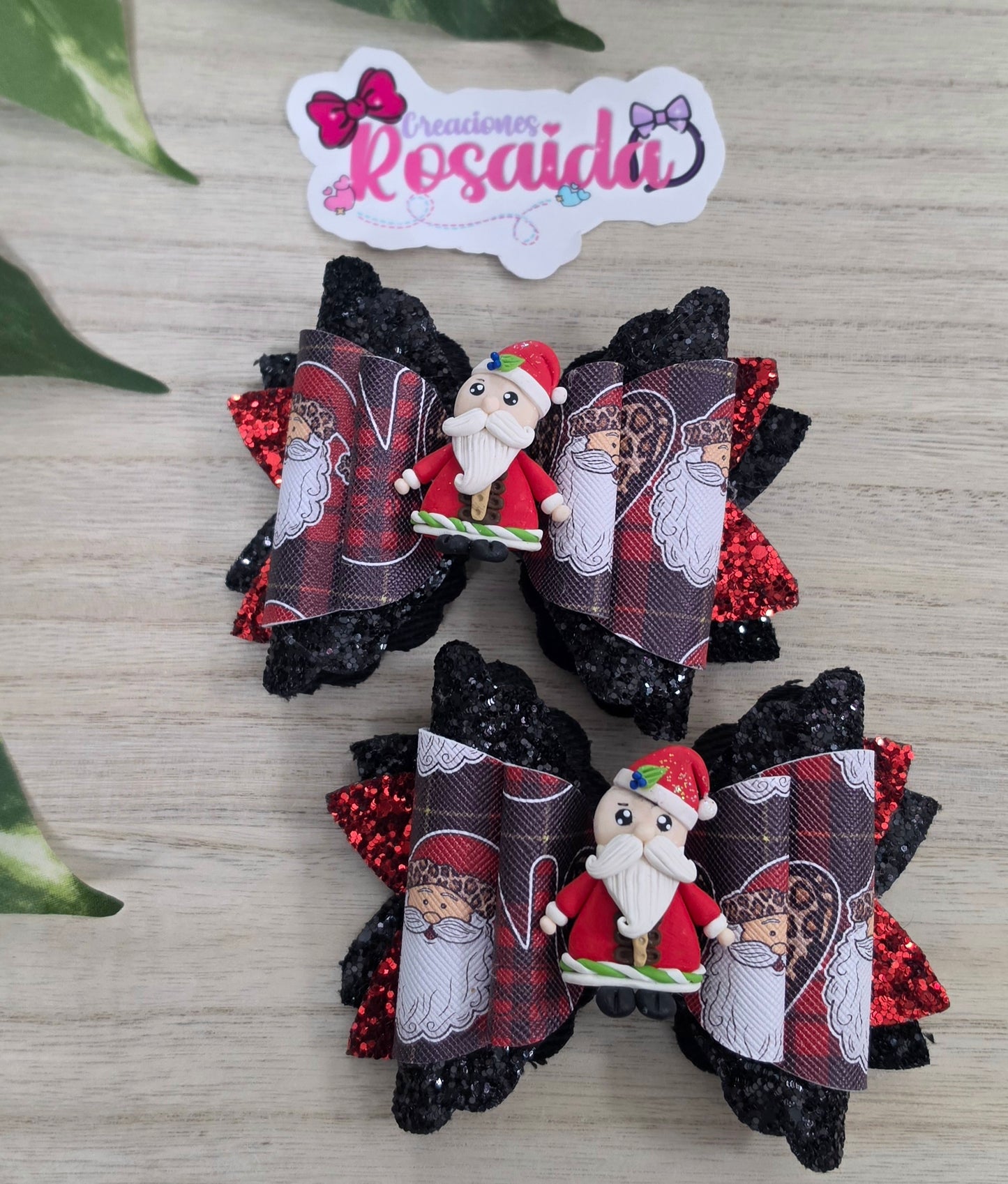 Paresitos Santa