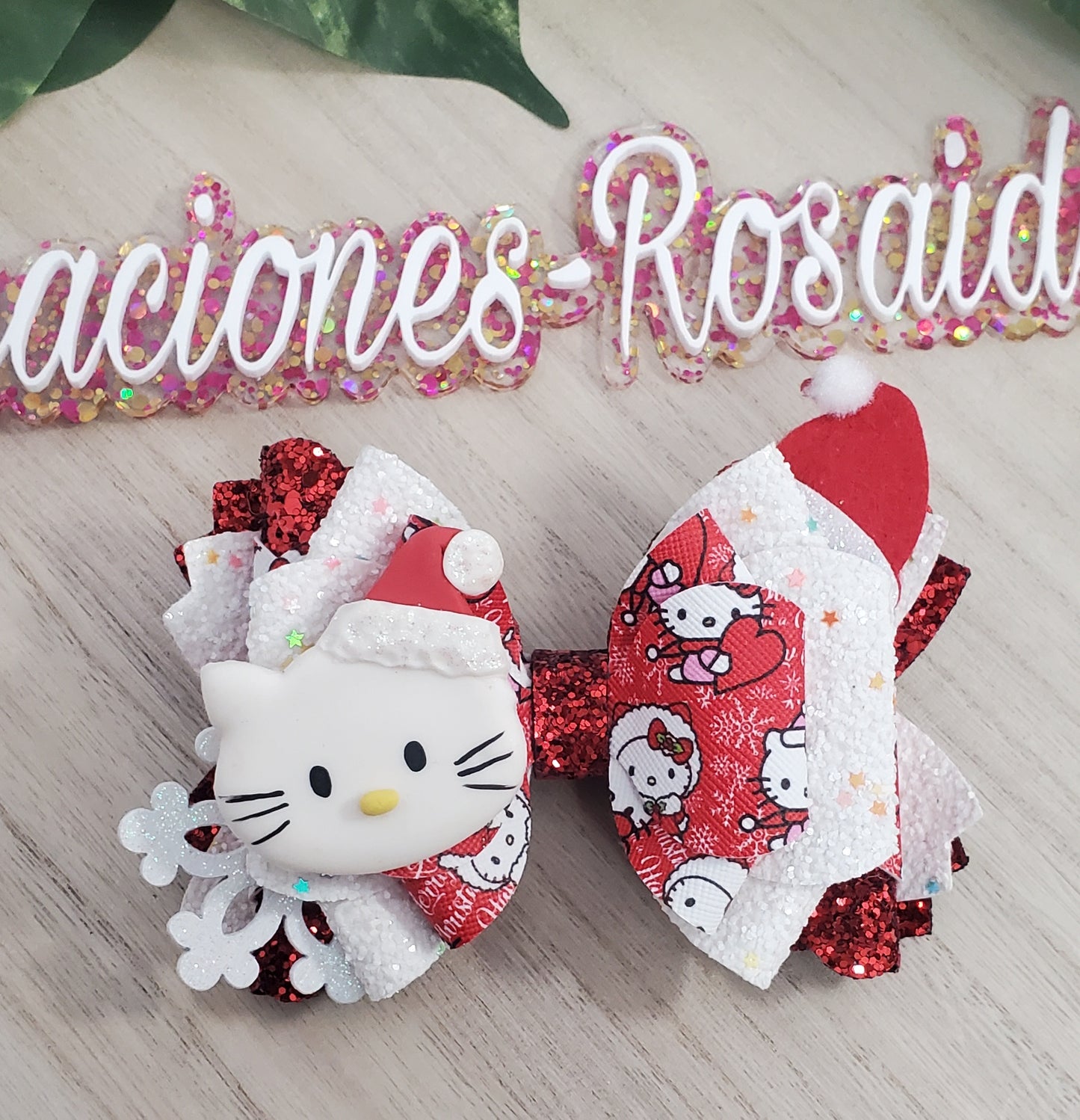 Gatita con Gorrito de Santa