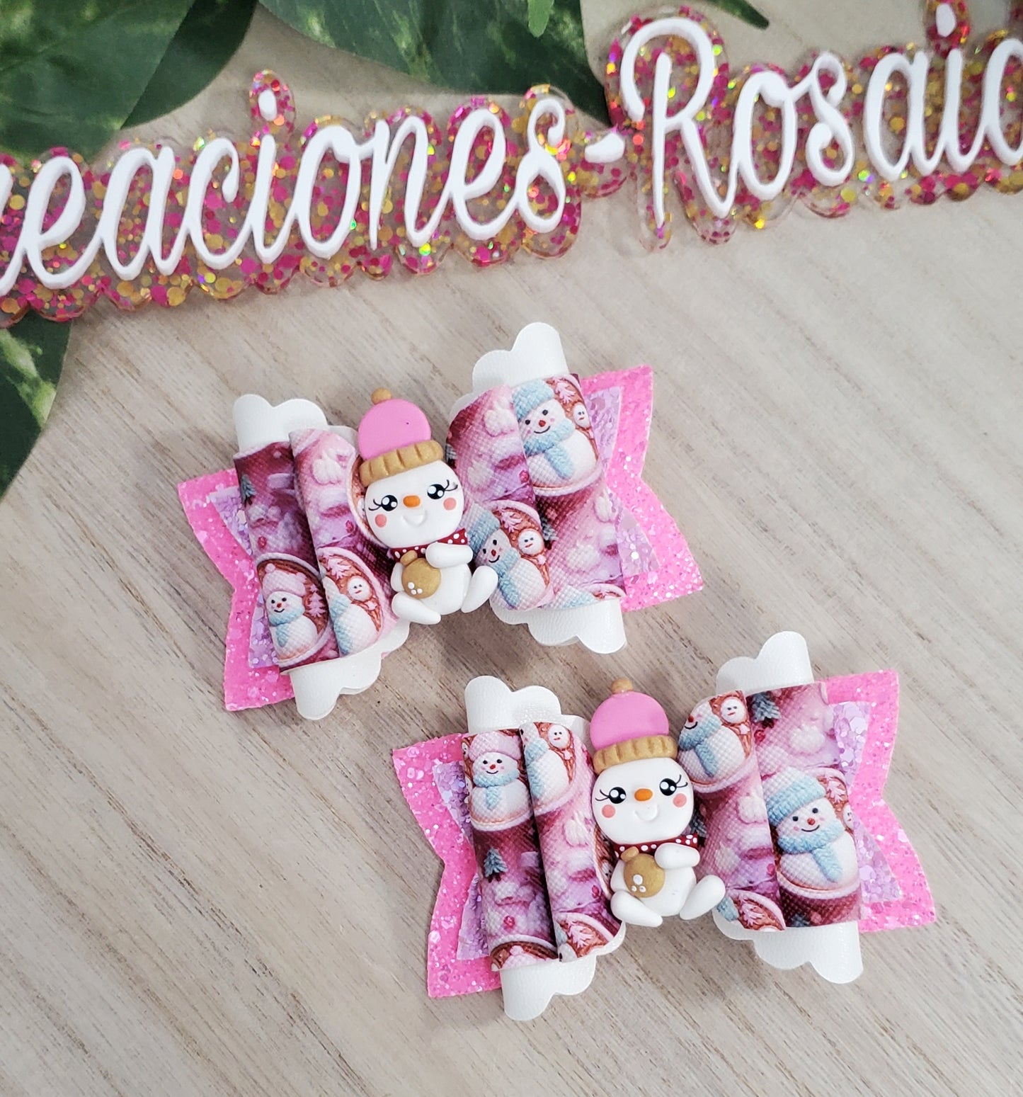 Paresitos pink Snowman