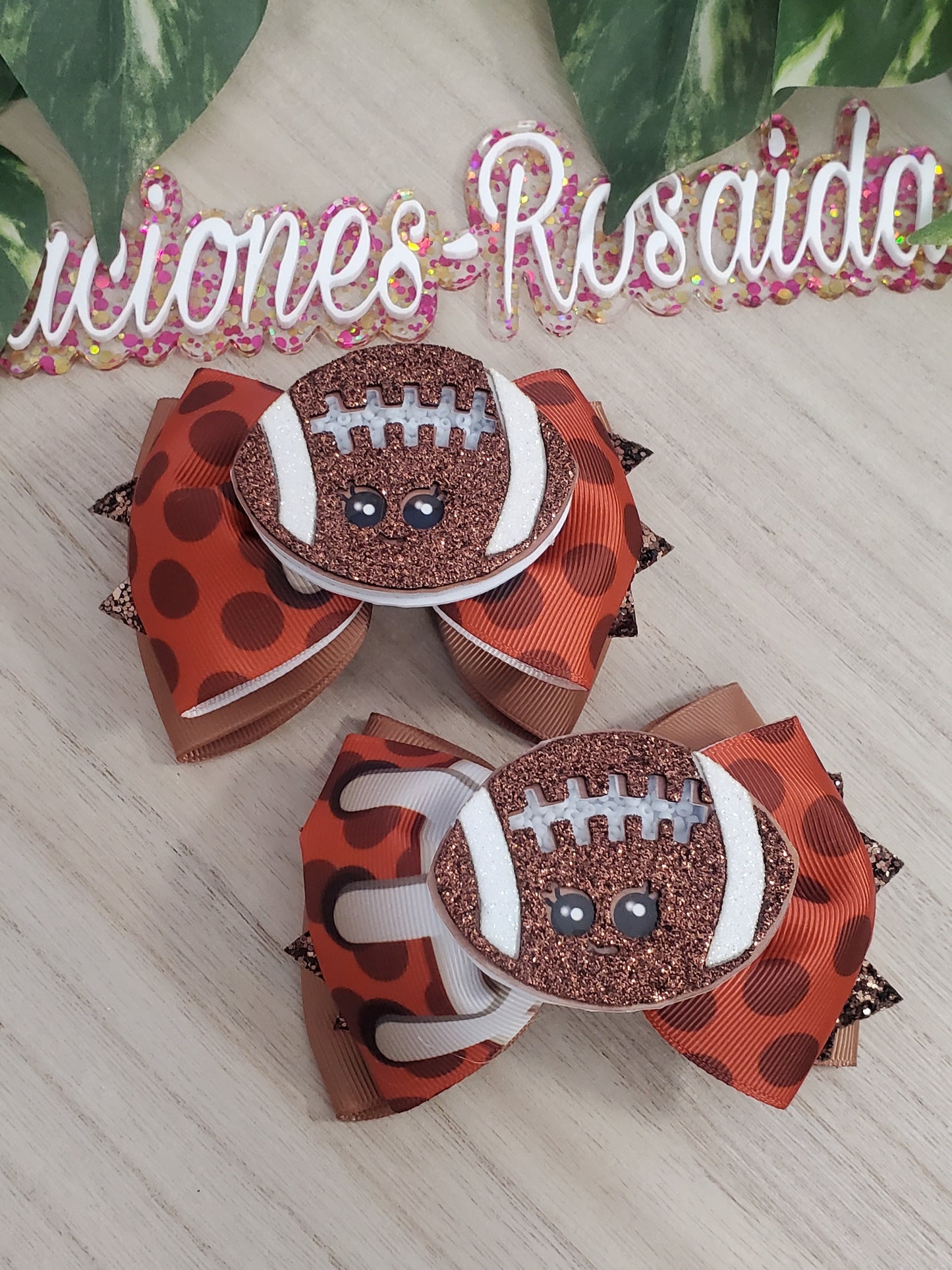 Paresitos Football